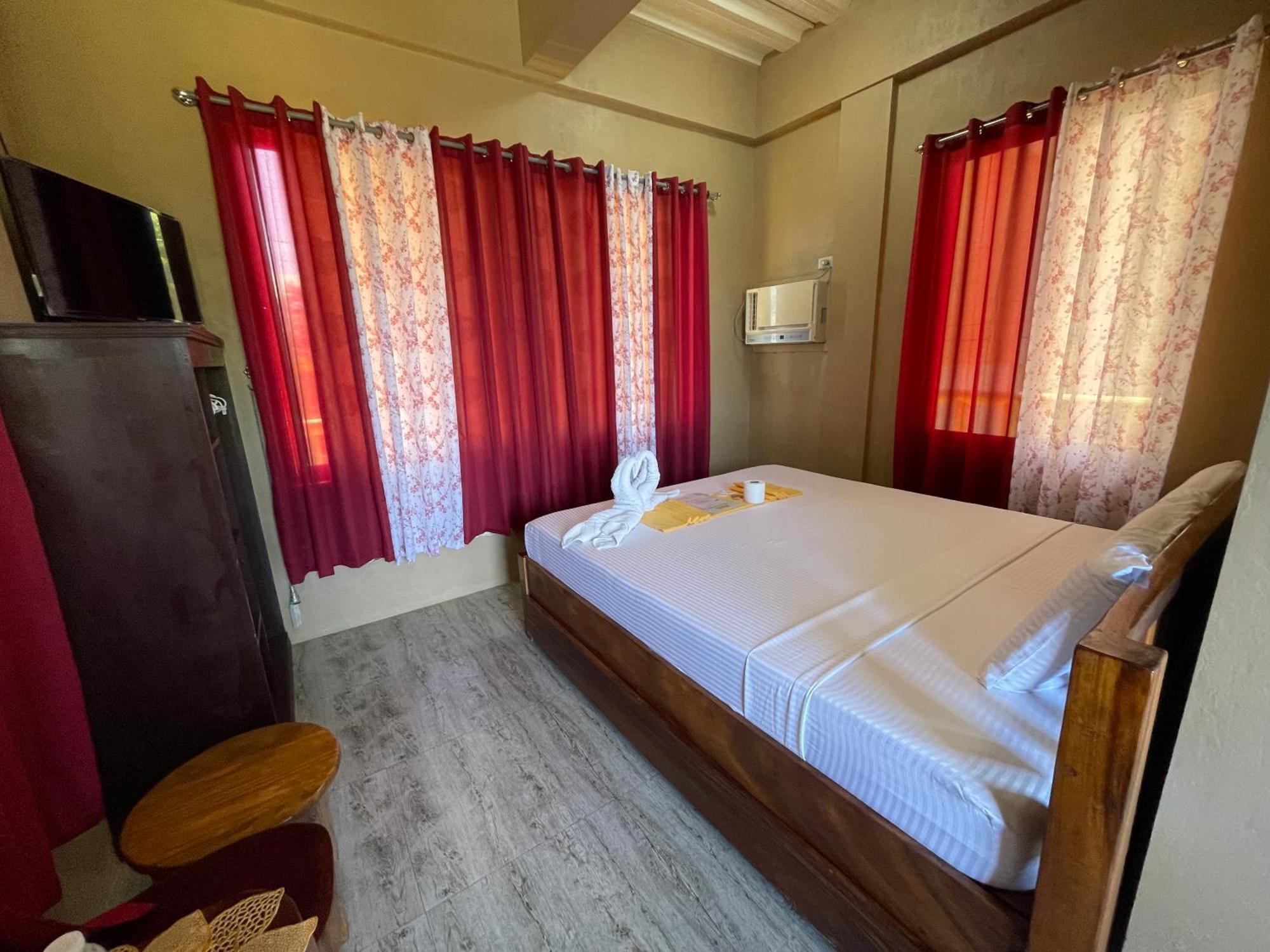 Oceanfront Beach Resort سيكويجور المظهر الخارجي الصورة
